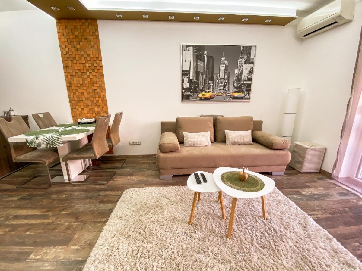 Slate Wood Apartment Budapest Exterior foto